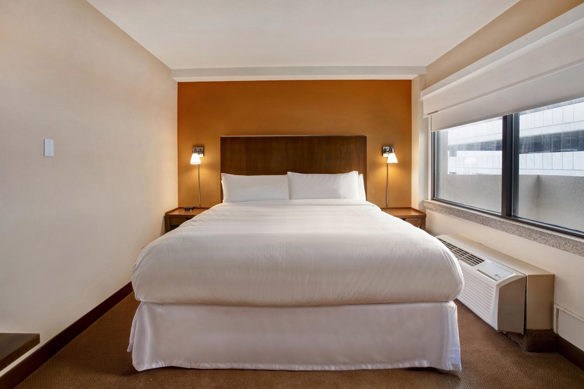 Four Points By Sheraton Peoria Exteriér fotografie